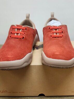New UIN brand shoes